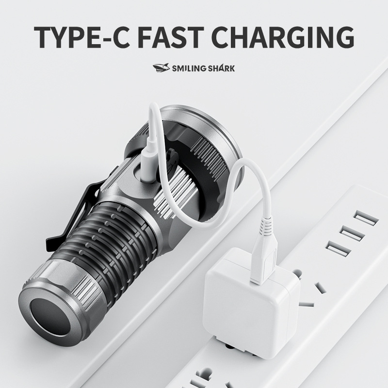 Pequena lanterna led usb c rec - Edc (Every Day Carry avaliação e preço